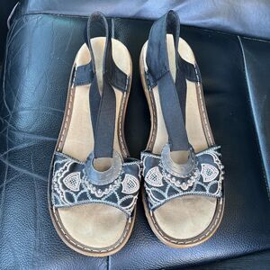 Rieker Shoes Womens Size 9 Embroidered Slip On Sandals Comfort Slingback 40